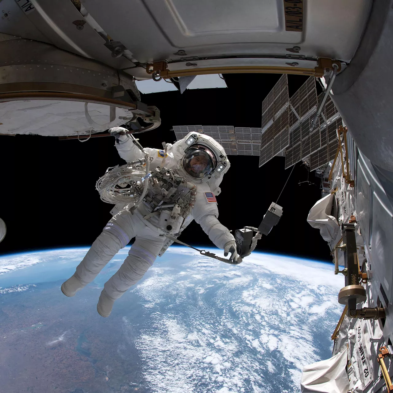 Watch Live: Experience the Thrill of NASA Spacewalks in Real Time