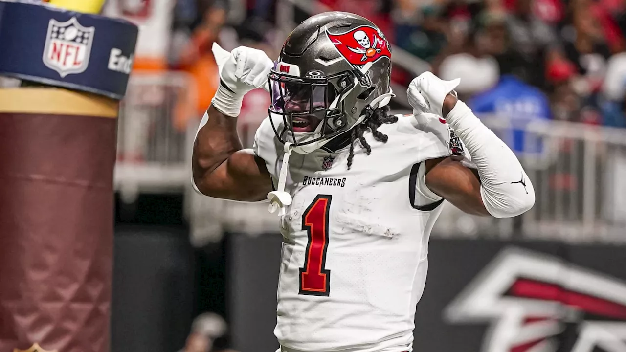 Buccaneers Star Running Back Sends Message to Fantasy Football Players Everywhere