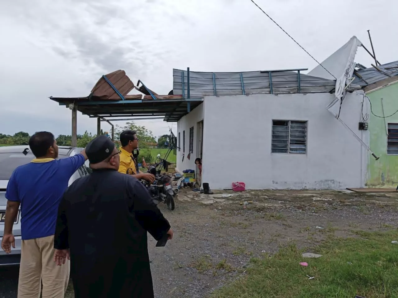 48 houses damaged by storms in Perlis