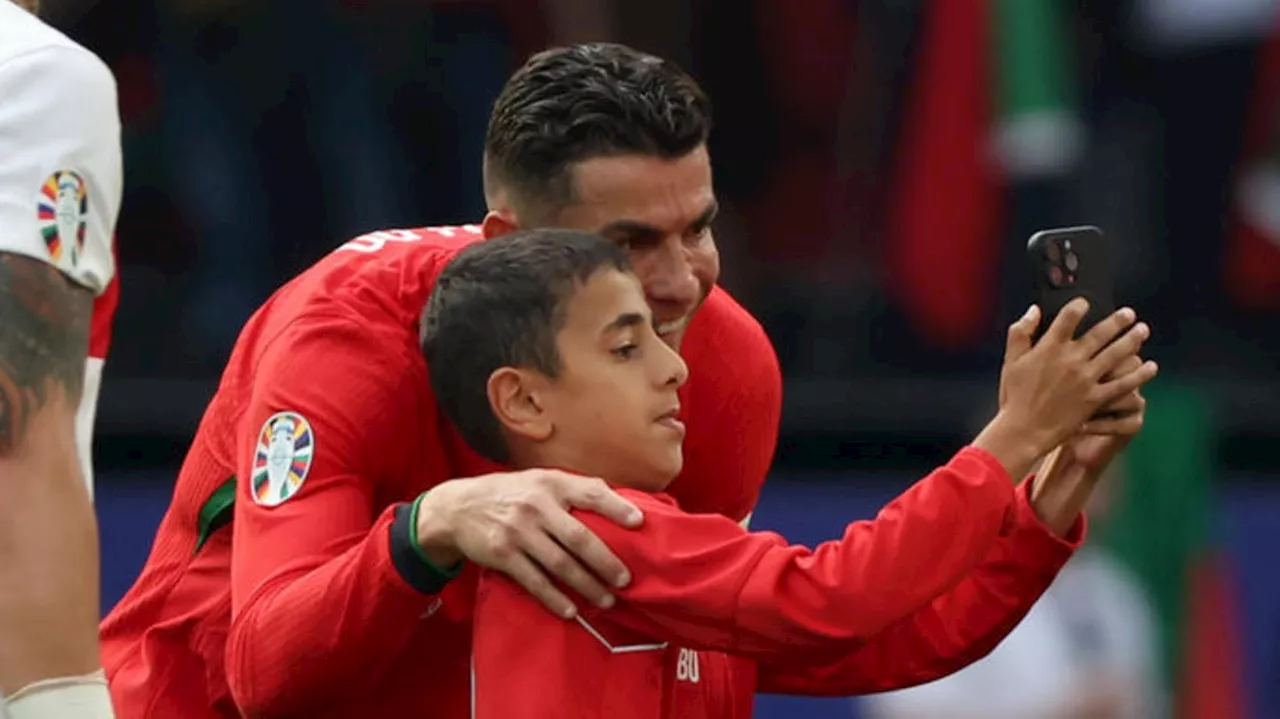 Flitzer (10) über Ronaldo-Selfie: Habe meinem Vater gesagt, dass ich aufs Klo gehe