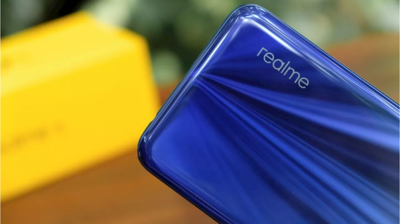 HP Baru Realme dengan Baterai Jumbo Tiba-tiba Muncul di Situs Resmi China