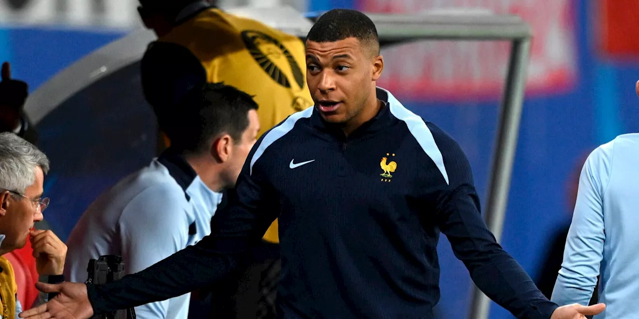 Francia, non c'è pace: tifosi delusi e intanto Mbappé batte cassa al Psg