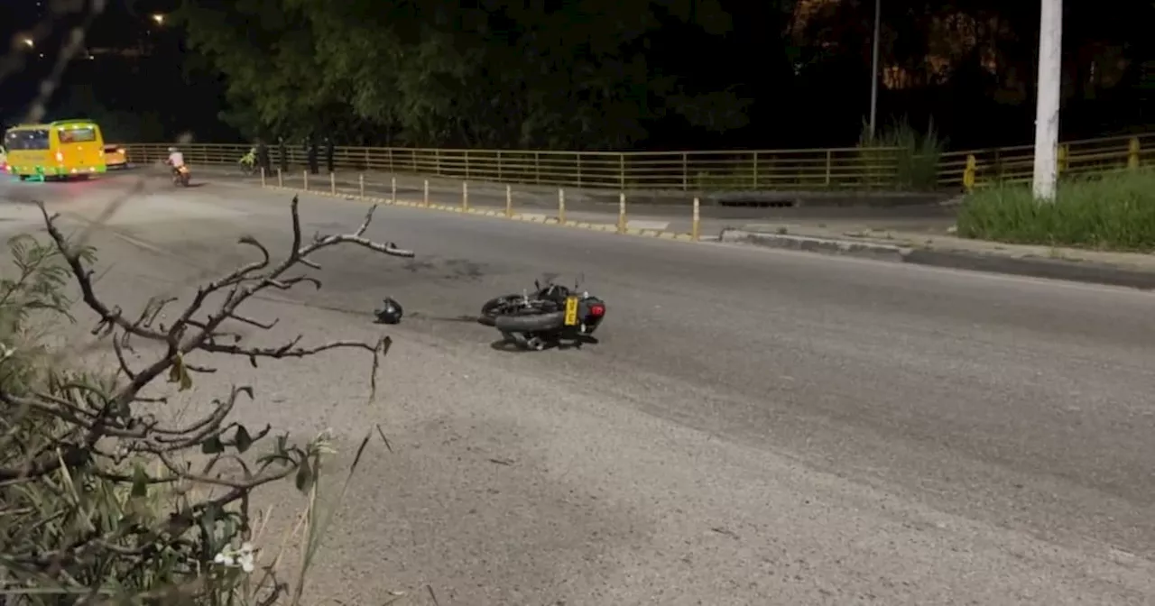 Motociclista murió y la parrillera resultó herida tras grave accidente entre Floridablanca y Piedecuesta