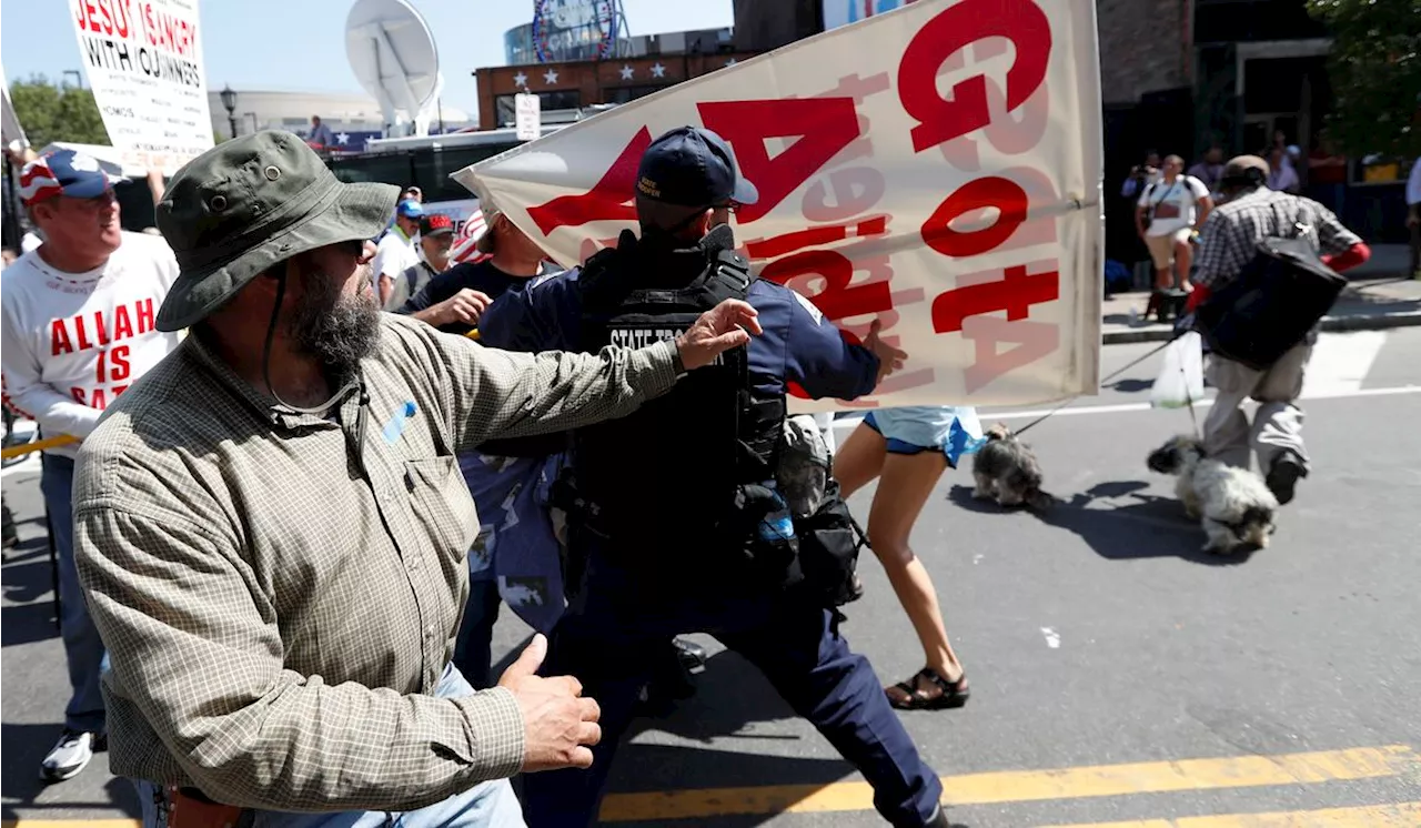 No fighting allowed -- police, Secret Service says protesters at GOP convention must use voices only