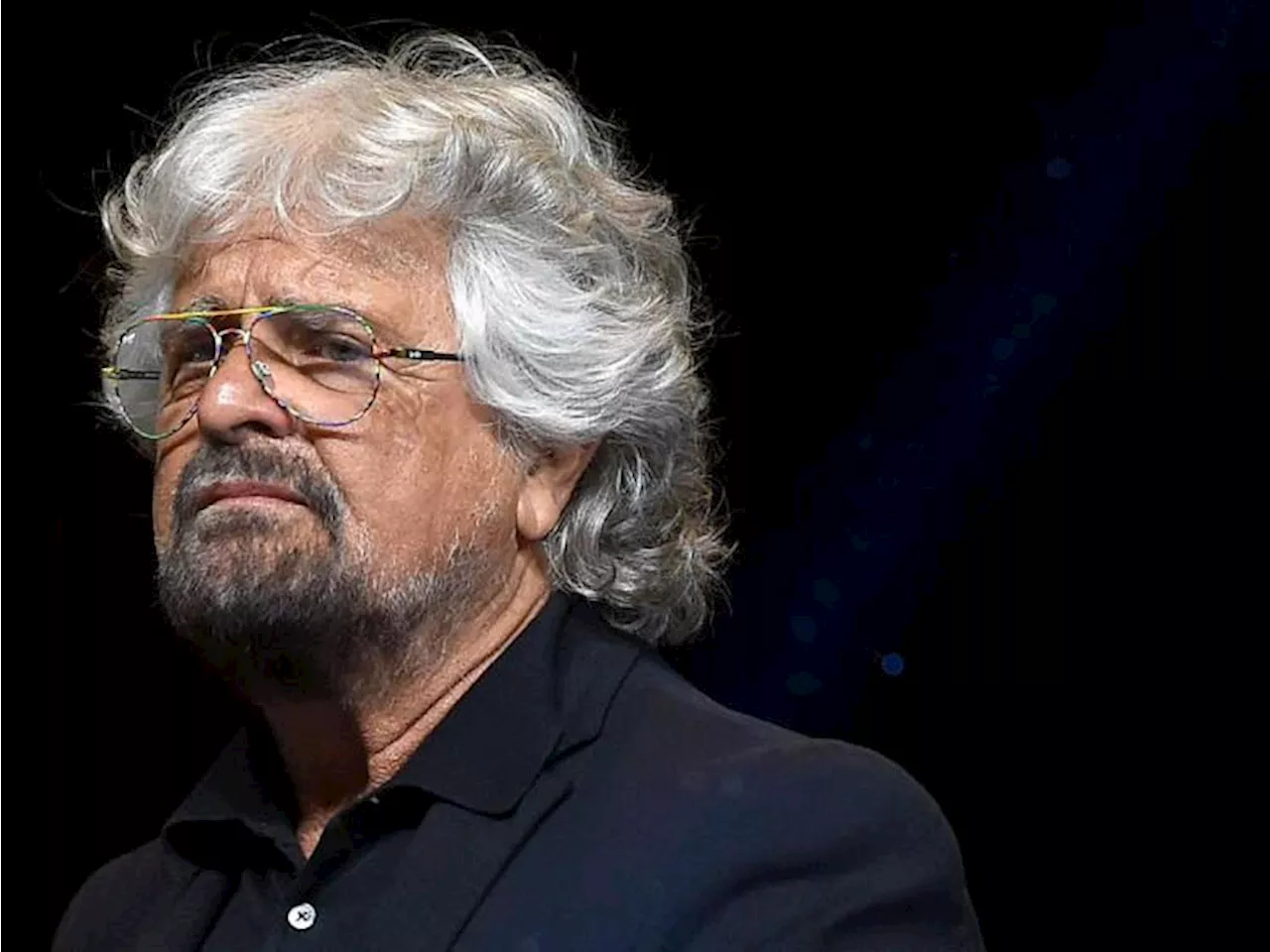 M5S, nuovo post sul blog: Grillo all'attacco degli 'Altri'