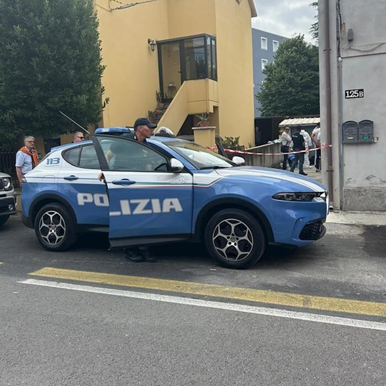 Duplice omicidio a Fano, coppia di anziani trovata morta