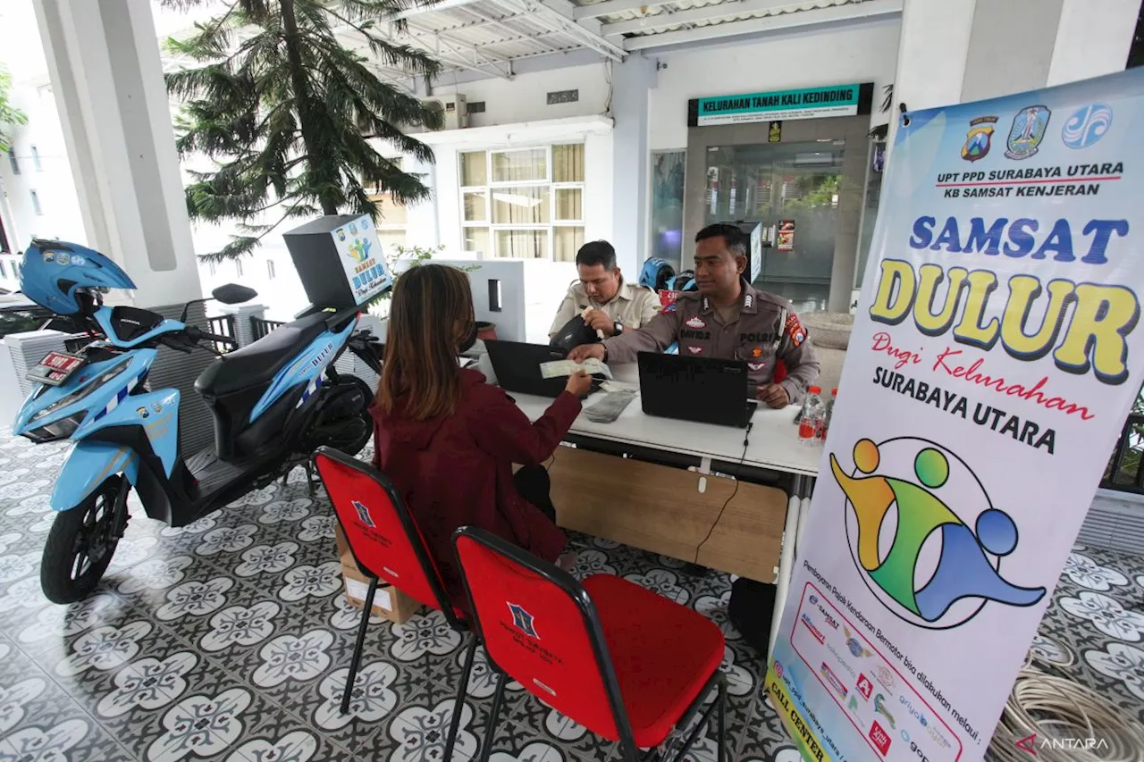 Kantor Samsat Surabaya optimalisasi pajak bermotor 'Samsat Dulur'