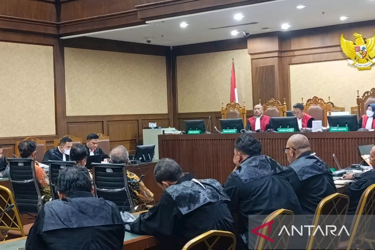 SYL akui beri uang Rp1,3 miliar kepada Firli Bahuri