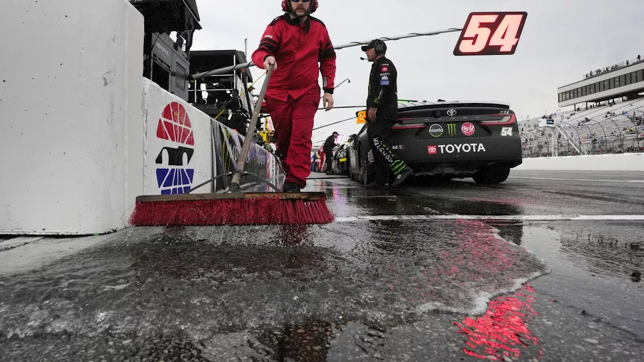 NASCAR masters the art of racing after the rain on wet-weather tires at New Hampshire