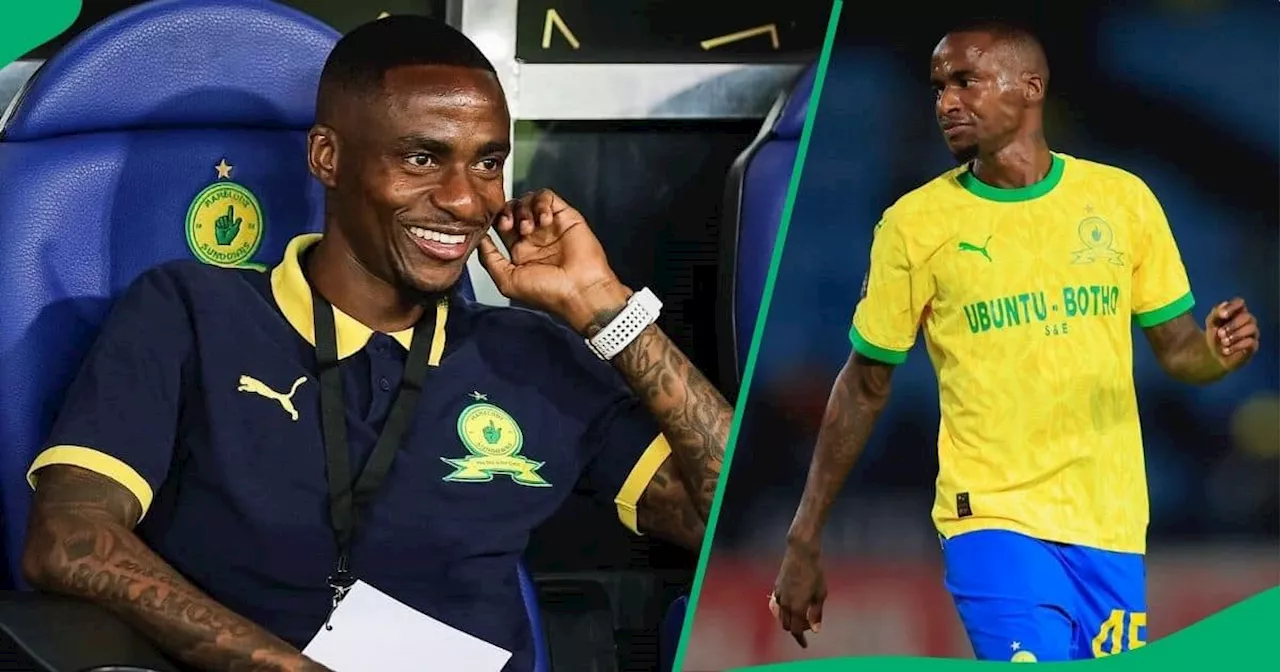 Fans Blast Mamelodi Sundowns Player Thembinkosi Lorch After He Shifts His Attention to Social Media