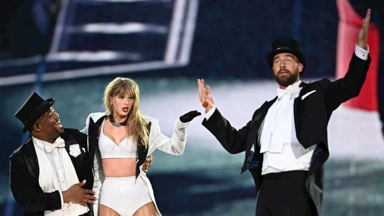 Taylor Swift: Superstar bringt Freund Travis Kelce auf die Bühne