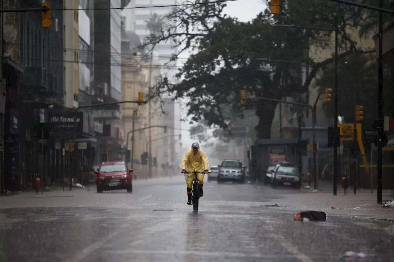 Nível da água no Guaíba gera novo alerta no Rio Grande do Sul