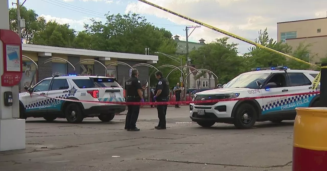 3 people shot, 1 fatally on Chicago's Southwest Side