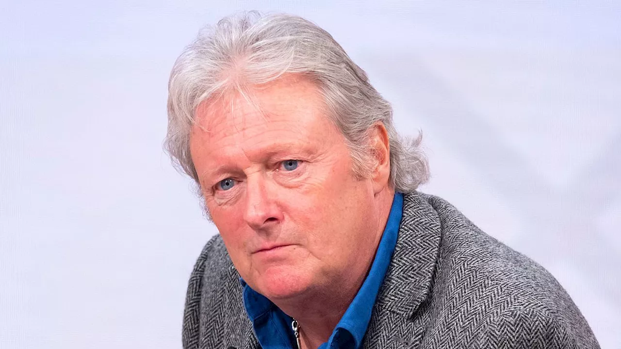 Ex Coronation Street star Charlie Lawson slams ITV soap's 'disappointing acting' from the younger...