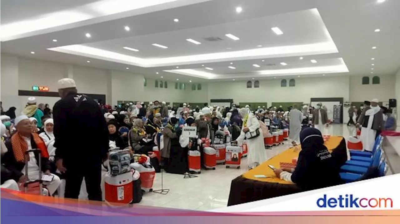 Tak Ada Sade dalam Rombongan Haji yang Tiba di NTB Siang Ini