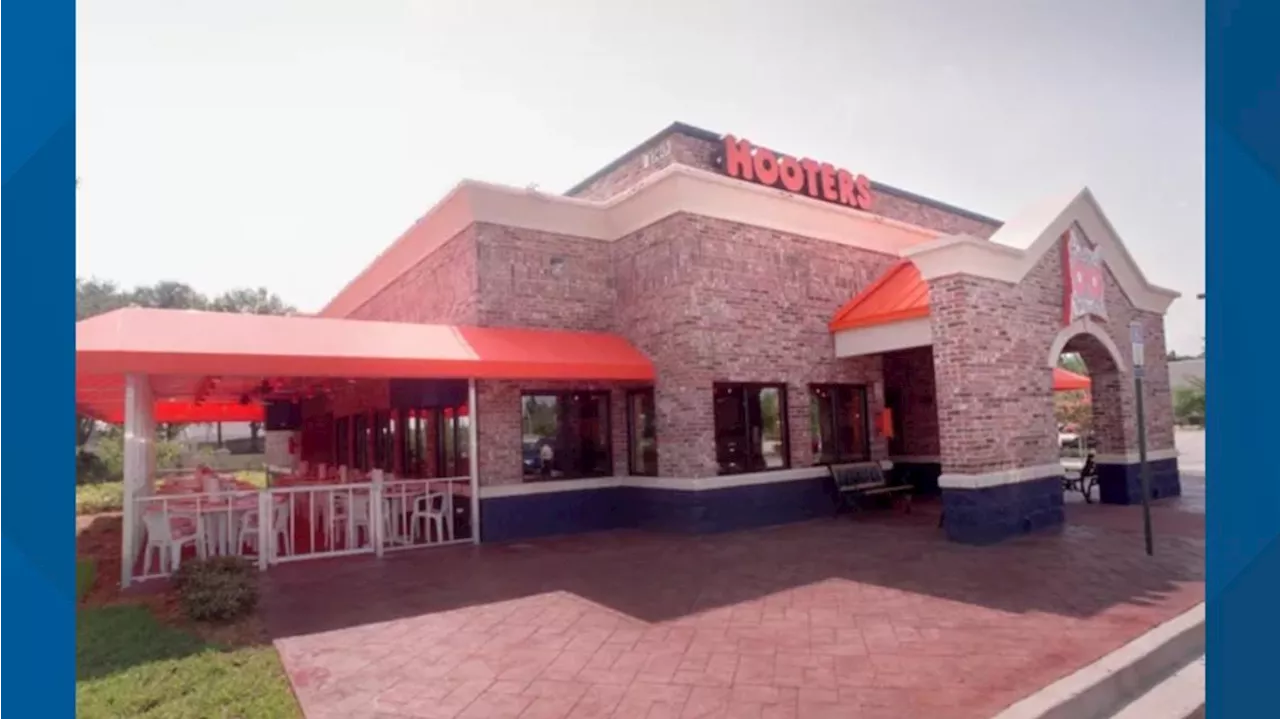 Orange Park Hooters abruptly shuts doors amid nationwide closures