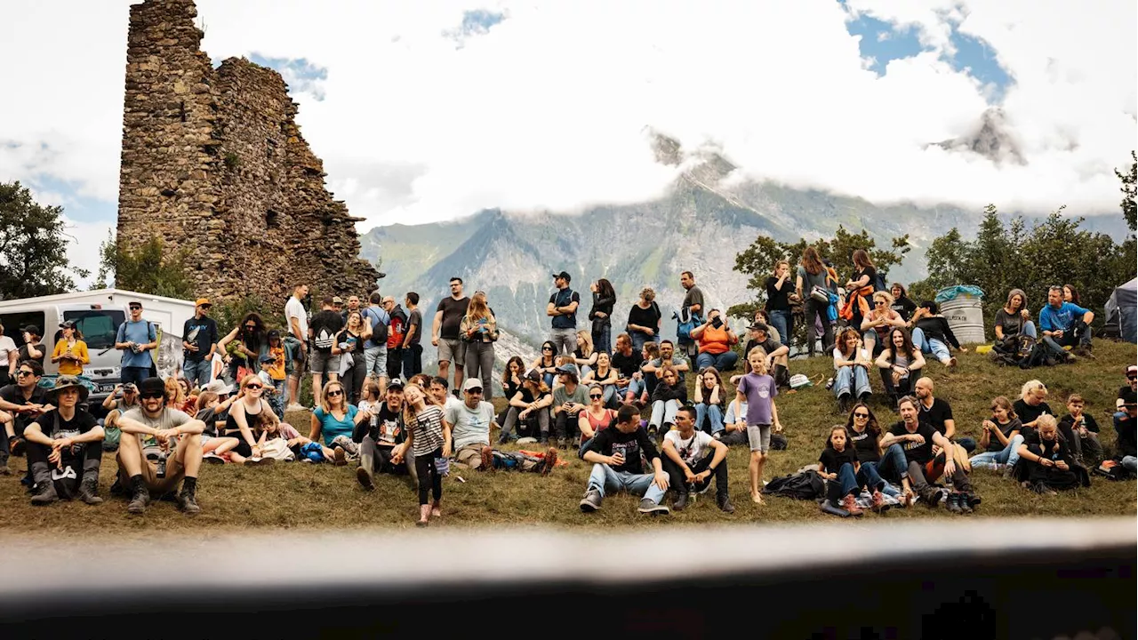 Trotz Regen: Quellrock Openair lockt 4000 Besucher auf den Freudenberg