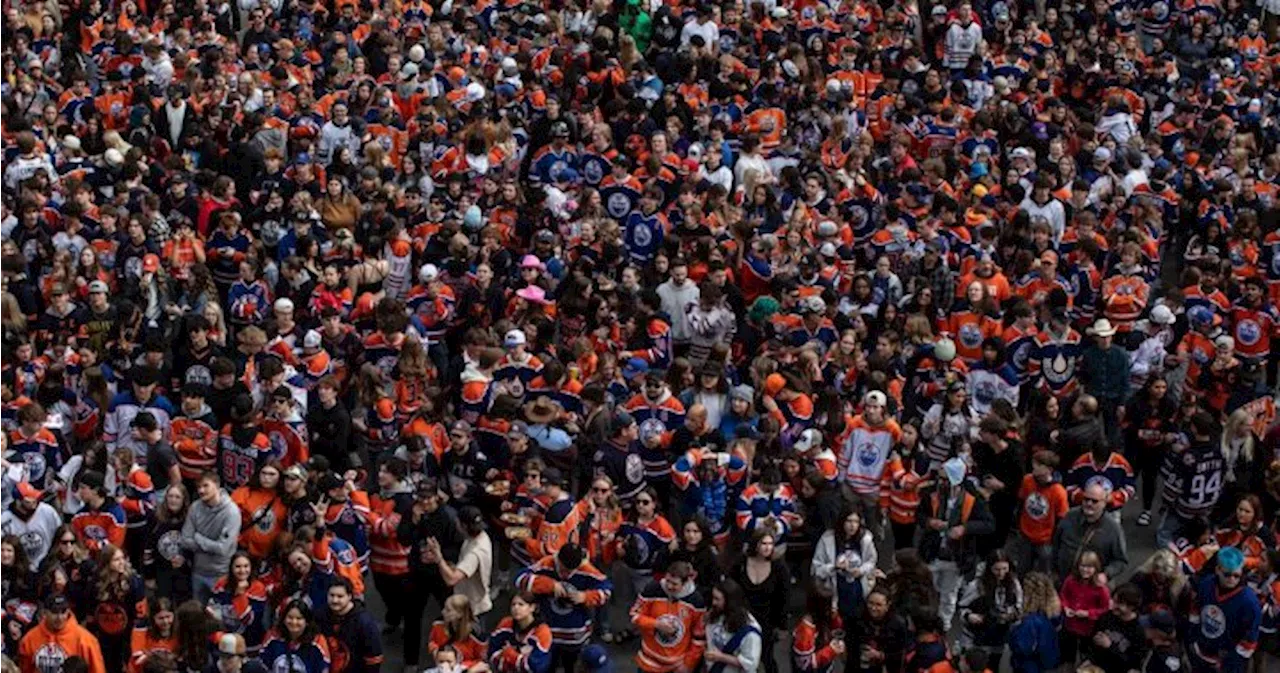 Edmonton Oilers: Stanley Cup Final: Edmonton Oilers fans across Canada ...