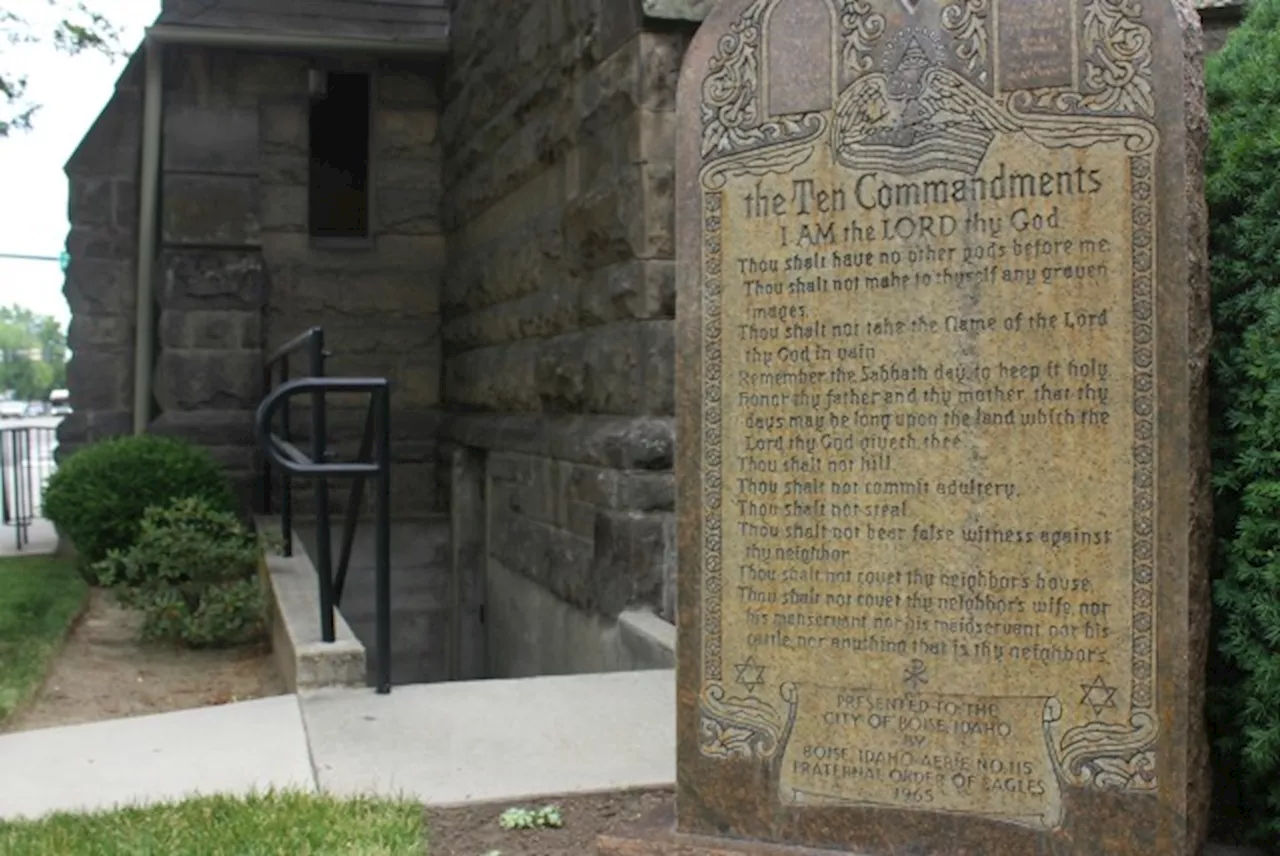 Louisiana is sued for requiring display of Ten Commandments in classrooms