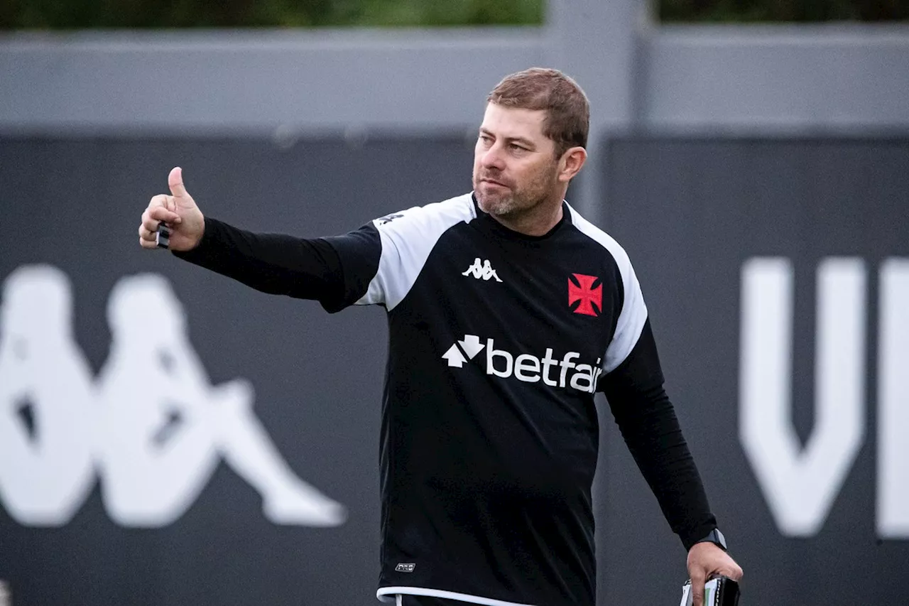 Rafael Paiva deve seguir à frente do Vasco contra o Bahia