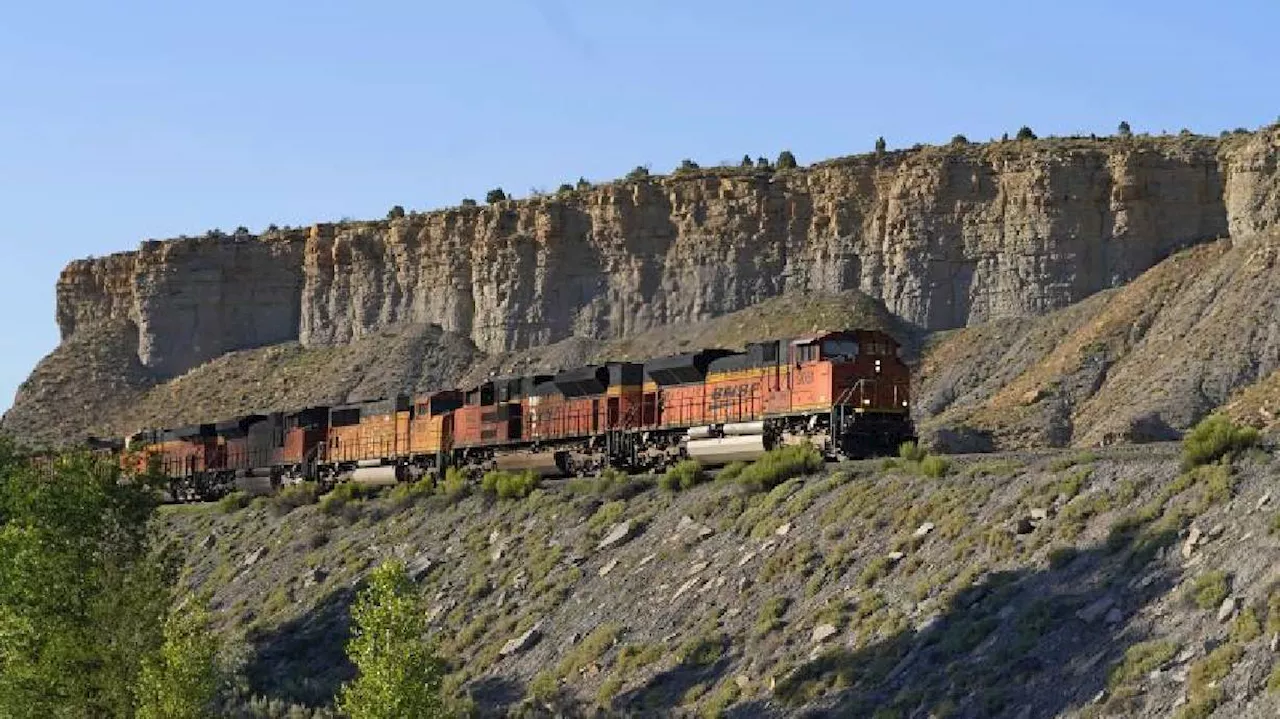 Supreme Court will consider reinstating approval for rail project in eastern Utah