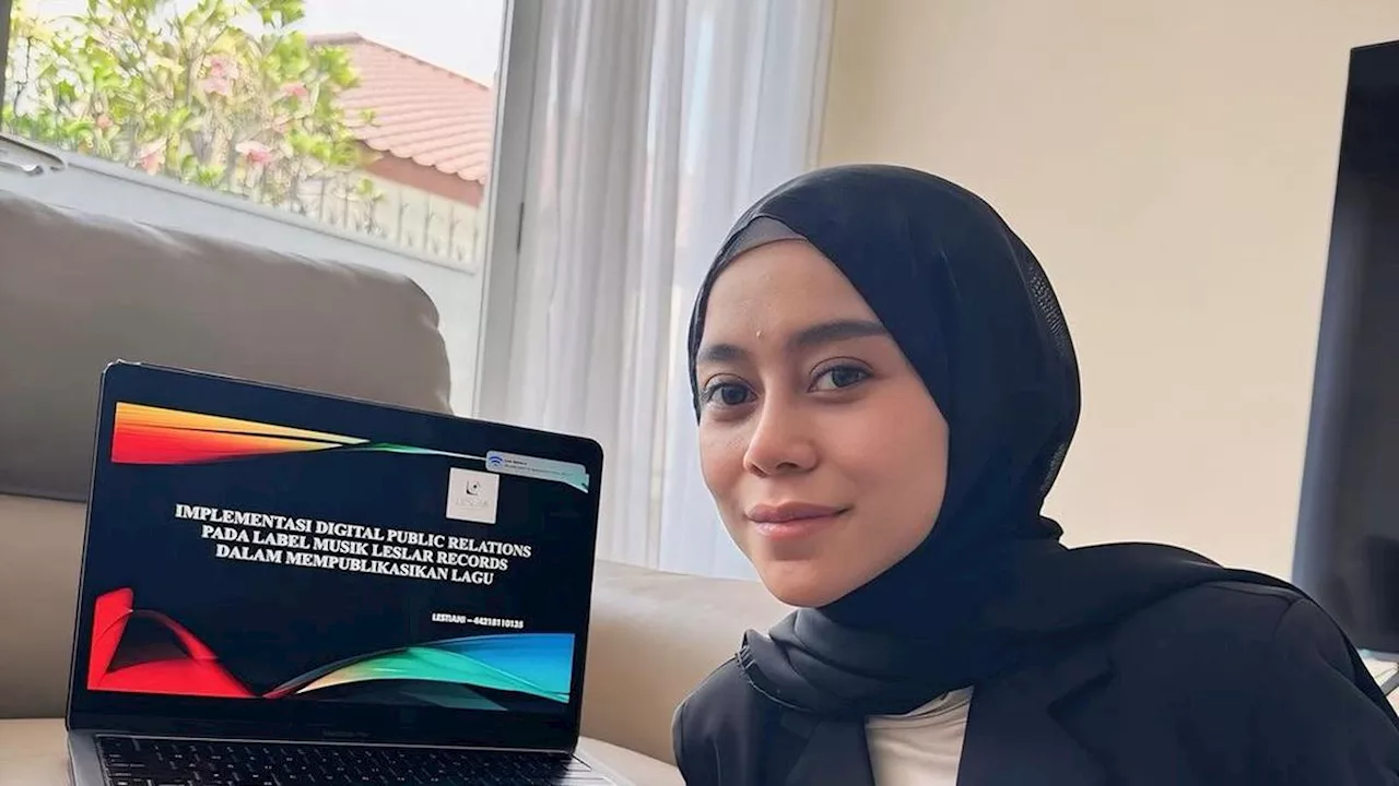 Lesti Kejora Selangkah Lagi Raih Gelar Sarjana, Intip Judul Skripsinya yang Bikin Rizky Billar Salfok