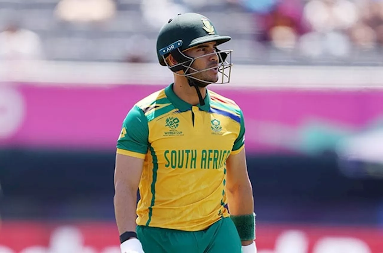 Proteas coach stands by Reeza despite wretched World Cup run: 'He certainly has my backing'