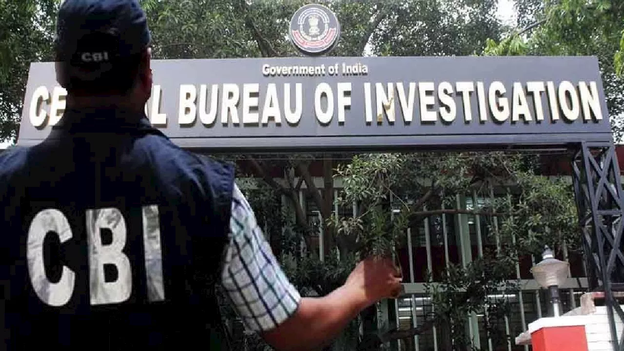 दिल्ली से जांच के लिए नवादा पहुंची CBI टीम, ग्रामीणों ने कर दिया ऐसा हाल