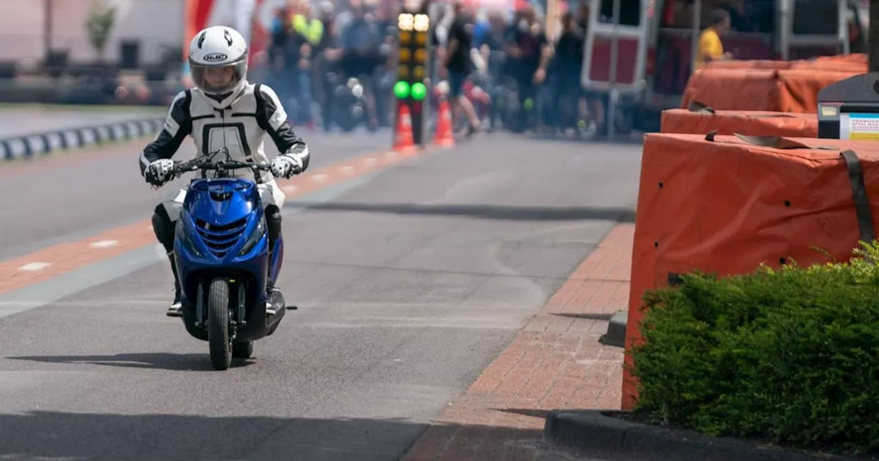 Brommercoureur buiten levensgevaar na ongeluk bij sprintraces Assen