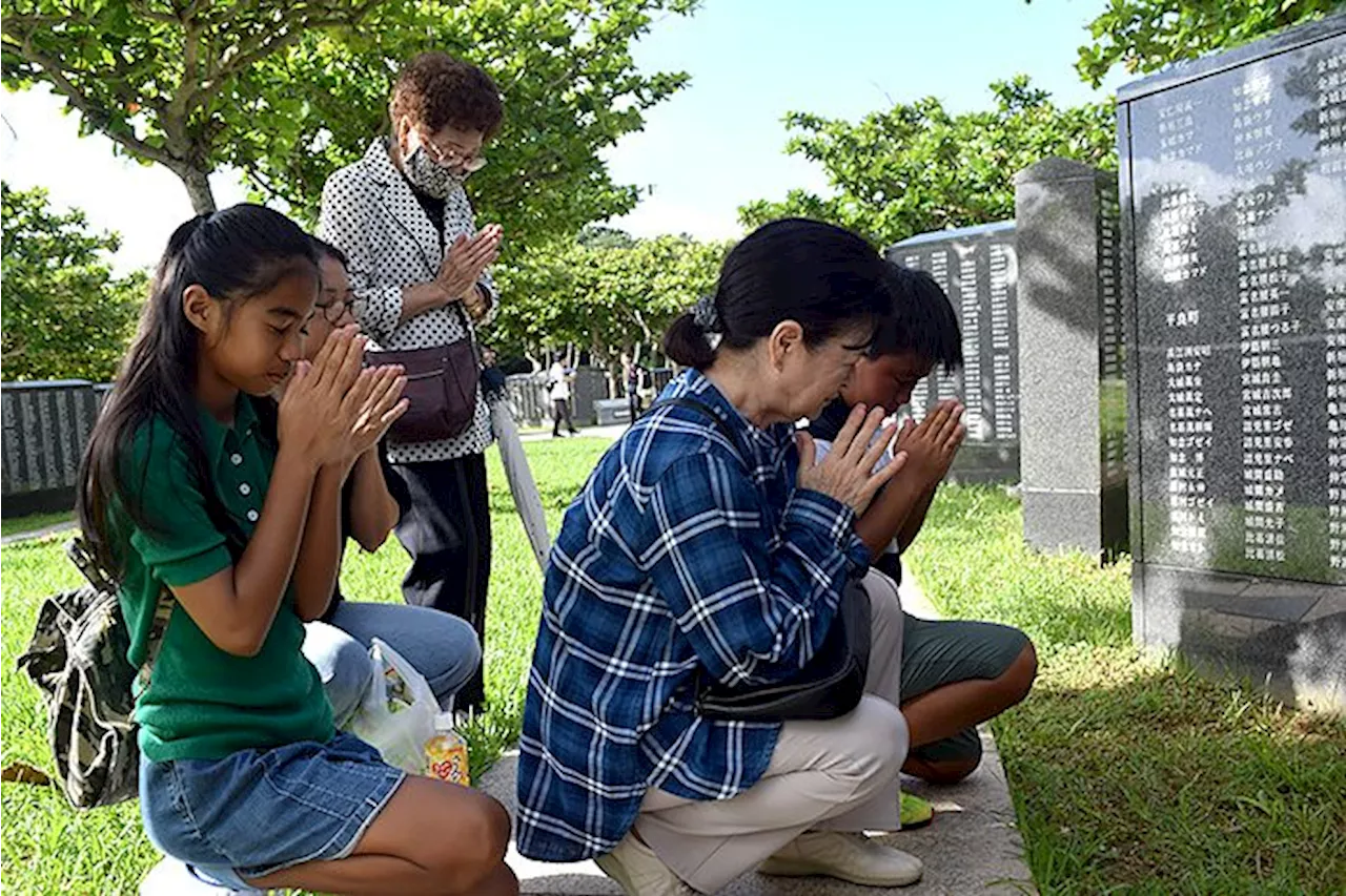 グアムから慰霊の帰郷 レストボグさん、家族の名に涙 平和の礎 遺族ら祈り 沖縄