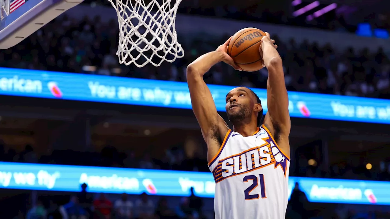 Former Phoenix Suns Forward Staying With Brooklyn Nets