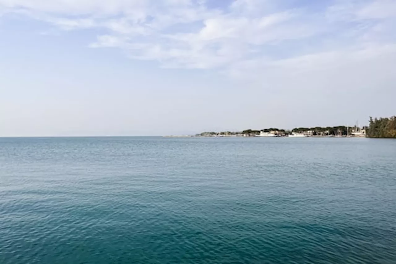 Maltempo, lago di Garda a rischio esondazione in Veneto: mai così alto dal 1977