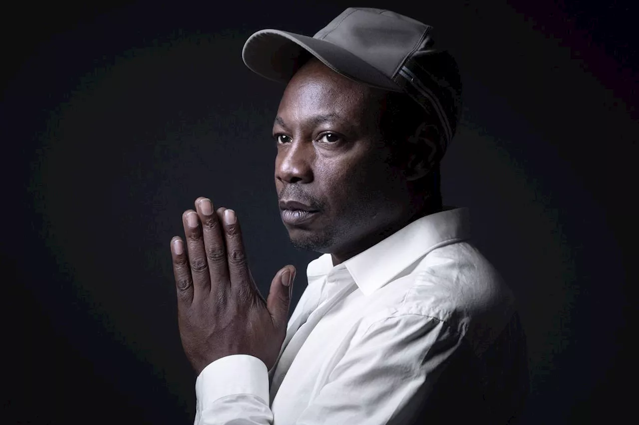 Sœurs jumelles à Rochefort : le concert de MC Solaar avec chansigne et gilets vibrants