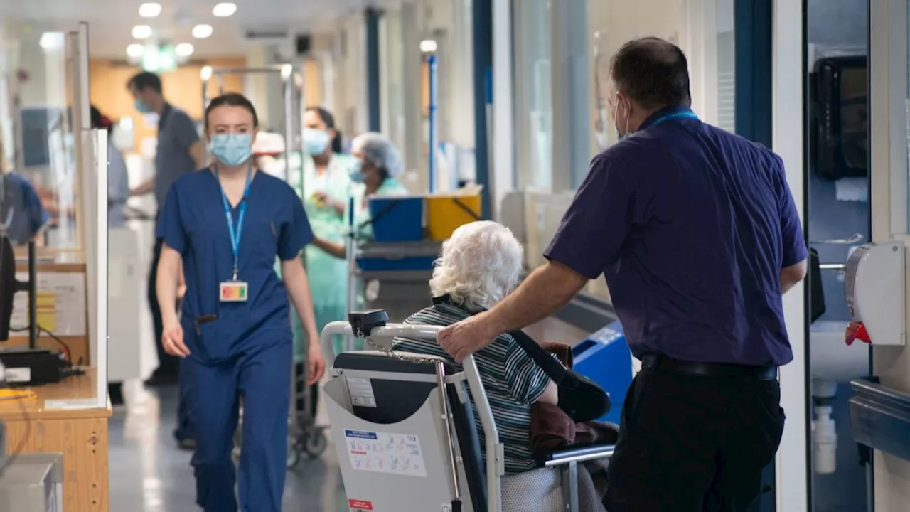 12-hour A&E patient waits up over 100-fold since 2019