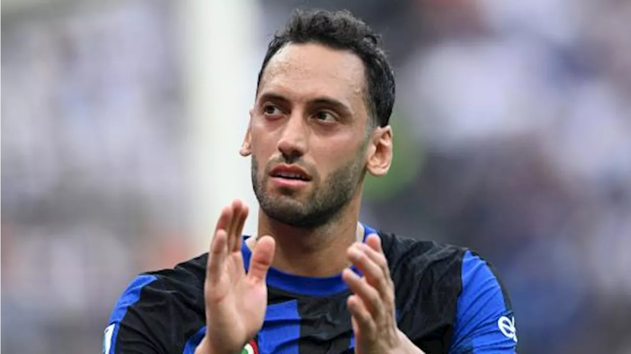 Calhanoglu gioca con l'Inter, nerazzurri tassativi: al Bayern Monaco solo per 50 milioni