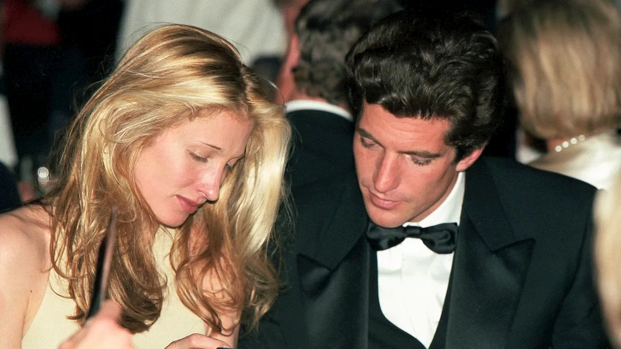 John Kennedy jr e Carolyn Bessette: l'ultimo libro svela nuovi dettagli