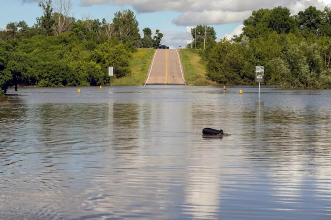 What’s causing the devastating flooding in the Midwest?