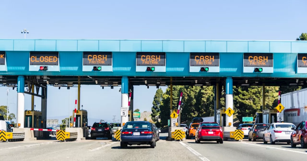 Highway toll scams targeting thousands of summer drivers