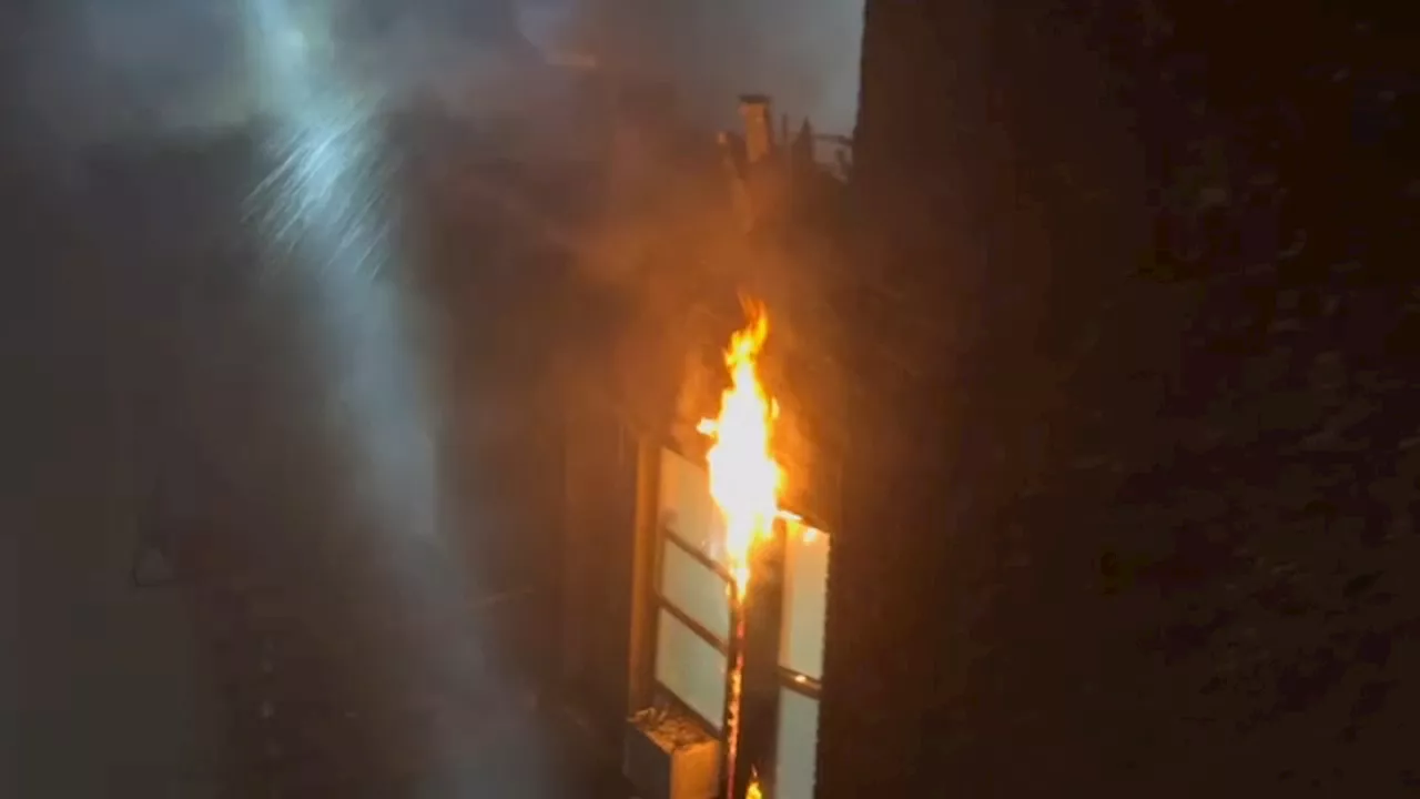 2 dead, several hurt in apartment building fire in Washington Heights