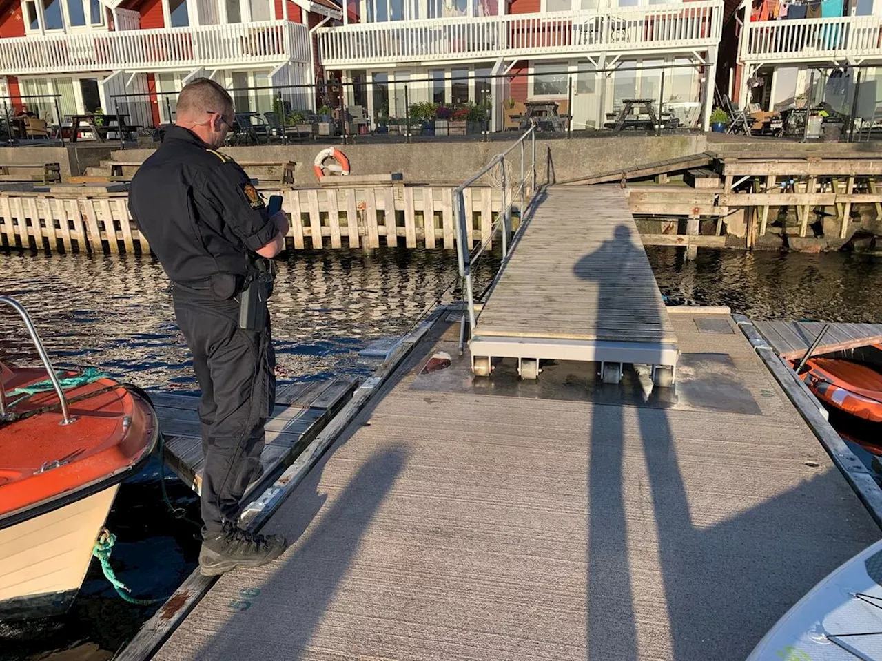 Tre barn til sykehus etter å ha fått strøm i seg under bading