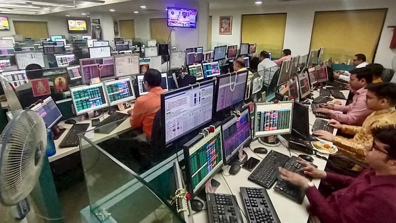 Sensex Opening Bell: शेयर बाजार में हरियाली; सेंसेक्स 250 अंक मजबूत हुआ, निफ्टी 23600 के पार