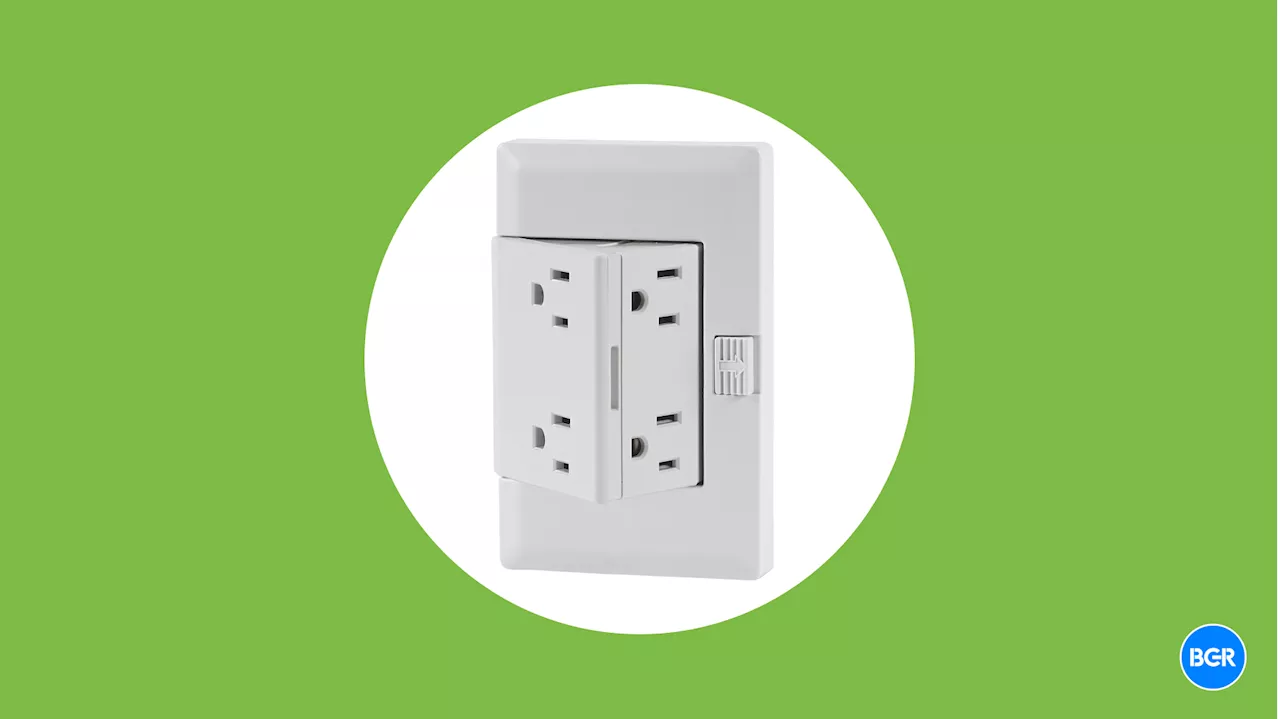 theOUTlet gives you 4 power outlets without an ugly power strip