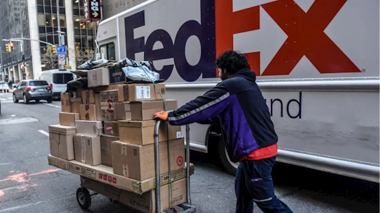 FedEx’s Annual Profit Outlook Beats Estimates on Deep Cost Cuts