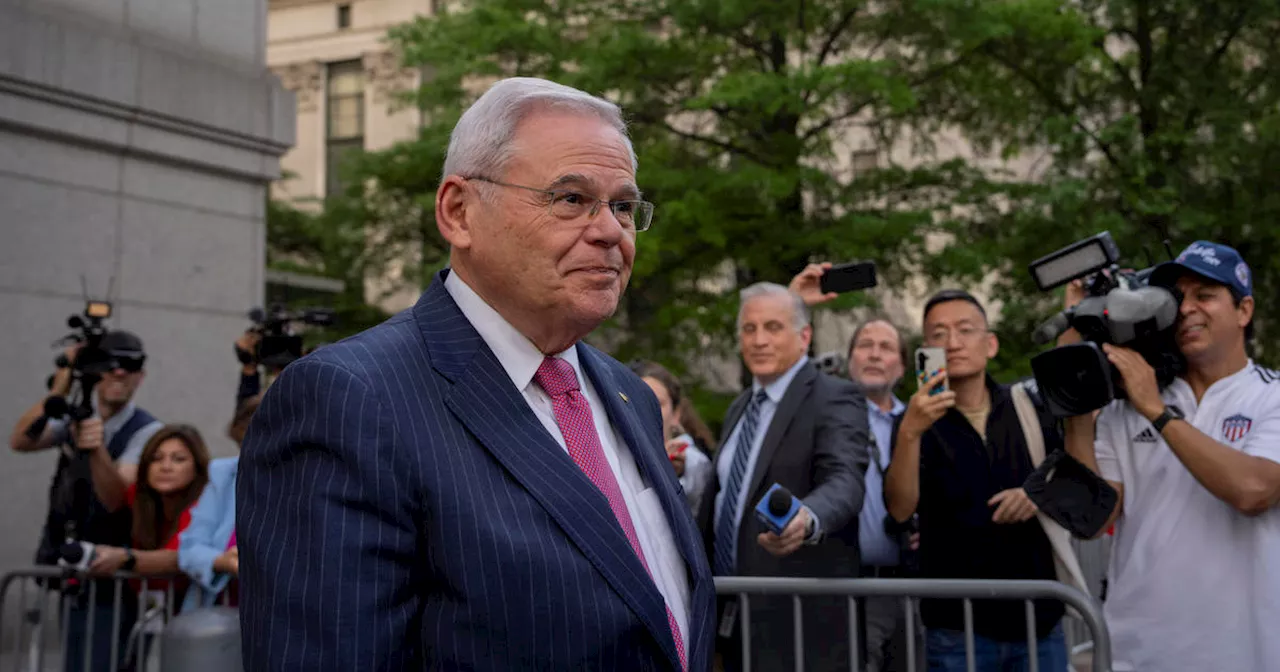 Sen. Bob Menendez's Egypt trip planning got 'weird,' staffer recalls at bribery trial