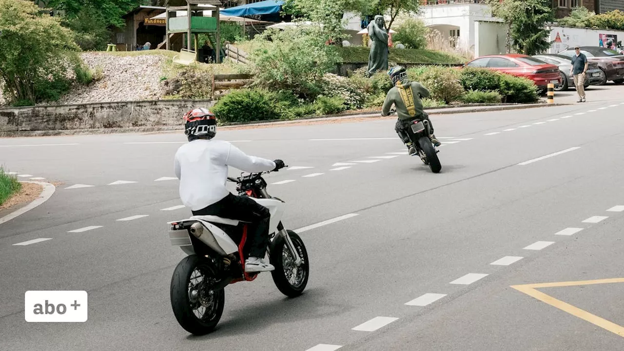 Eine «Regel» auf der Töff-Raserstrecke Salhöhe lautet: «Radfahrer anschreien» – Angst und Ärger machen sich breit