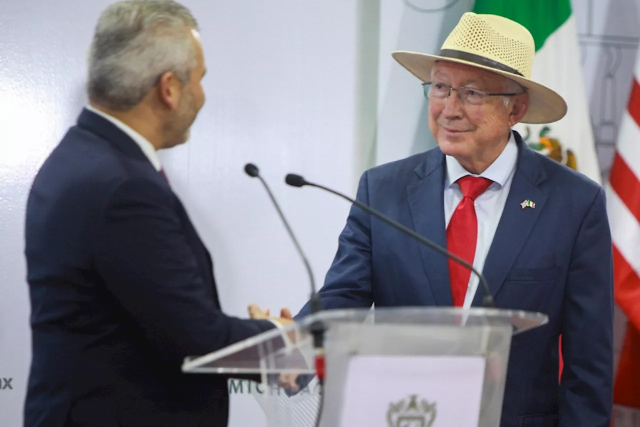 U.S. ambassador visits conflict-ridden Mexican state to expedite avocado inspections