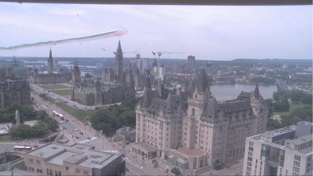 Snowbirds and Italy's Frecce Tricolori fly over Ottawa-Gatineau