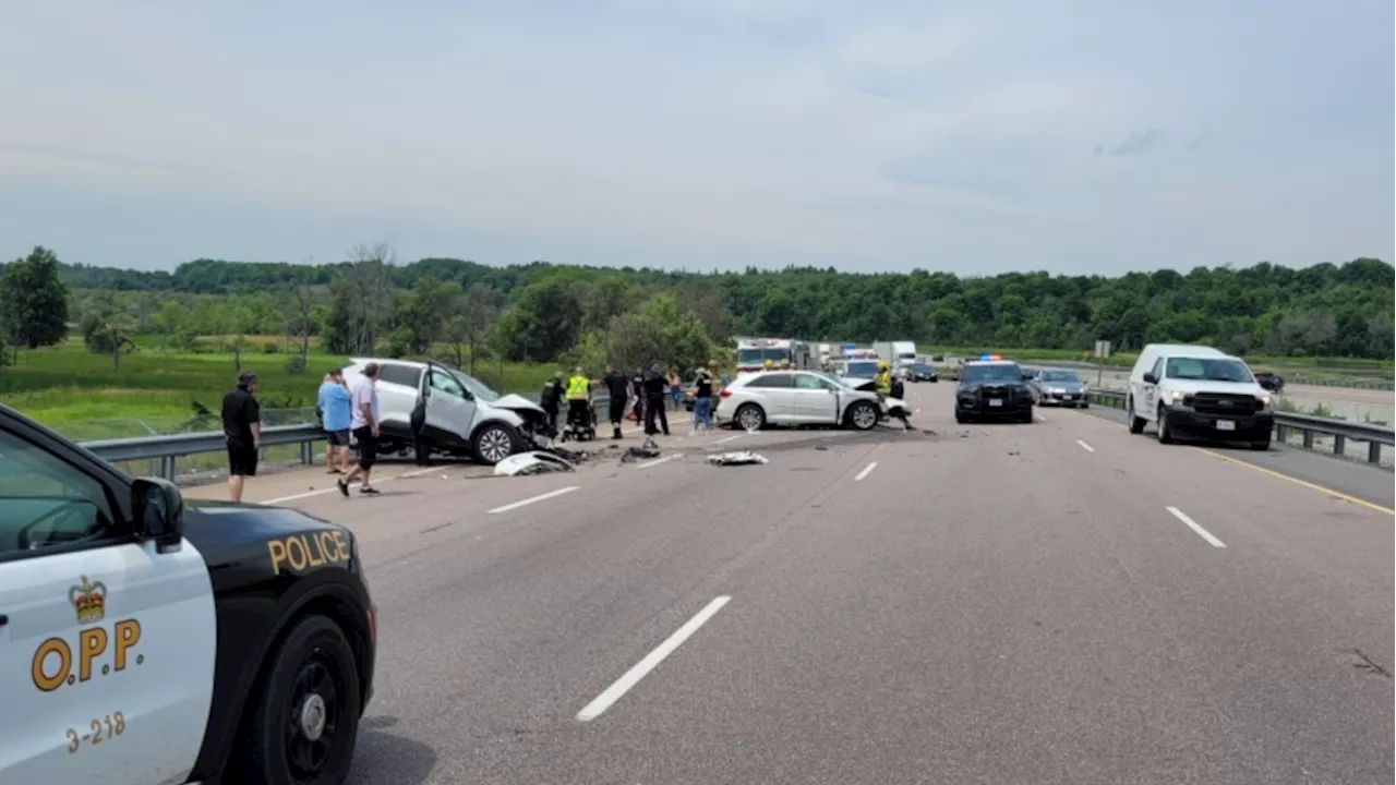 Wrong-way crash on Hwy. 401 in Kingston, Ont. injures 2