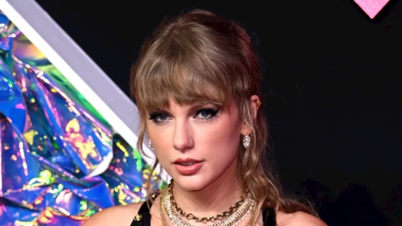 Taylor Swift's claim she was blindsided by Scooter Braun is cast in doubt in controversial...