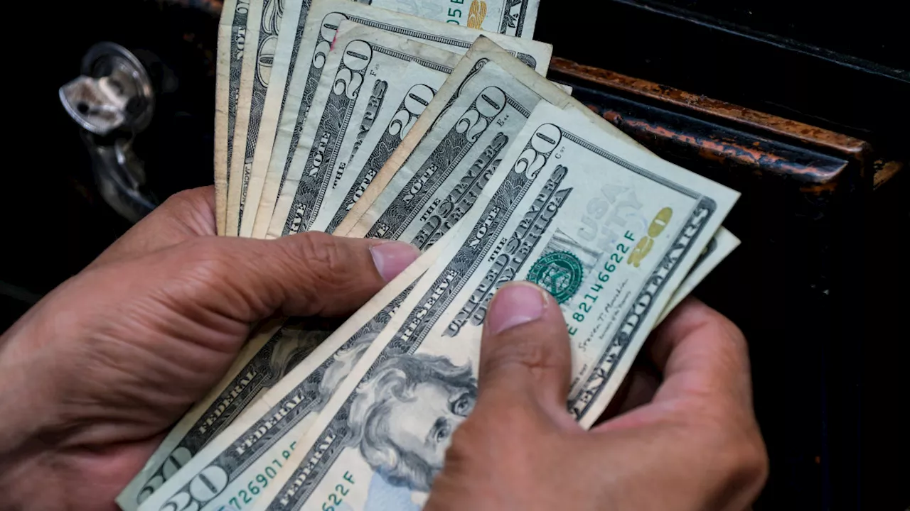 El dólar se ubica por debajo de $4.100 en el inicio de la jornada